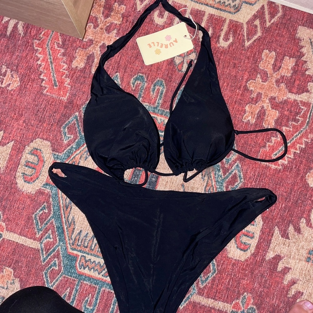 NWT Aurelle bikini